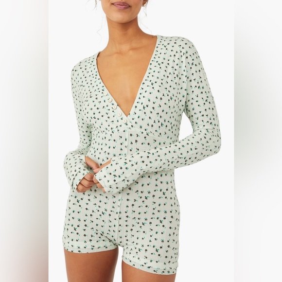 Free People Intimately FP Sleep In Long Sleeve Pointelle Romper Sage Green Small - Picture 1 of 5